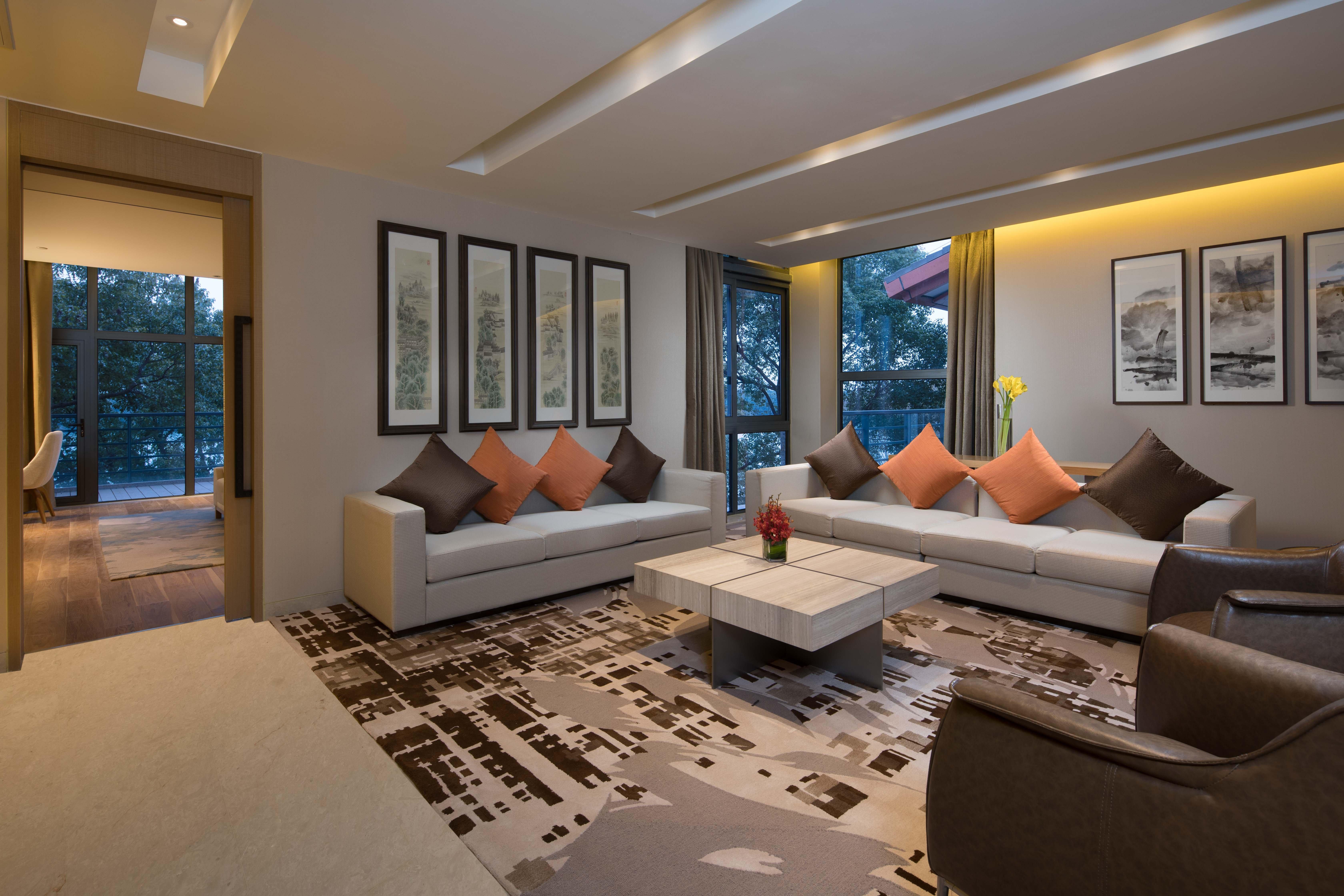 Holiday Inn Kunshan Huaqiao By Ihg Exterior photo
