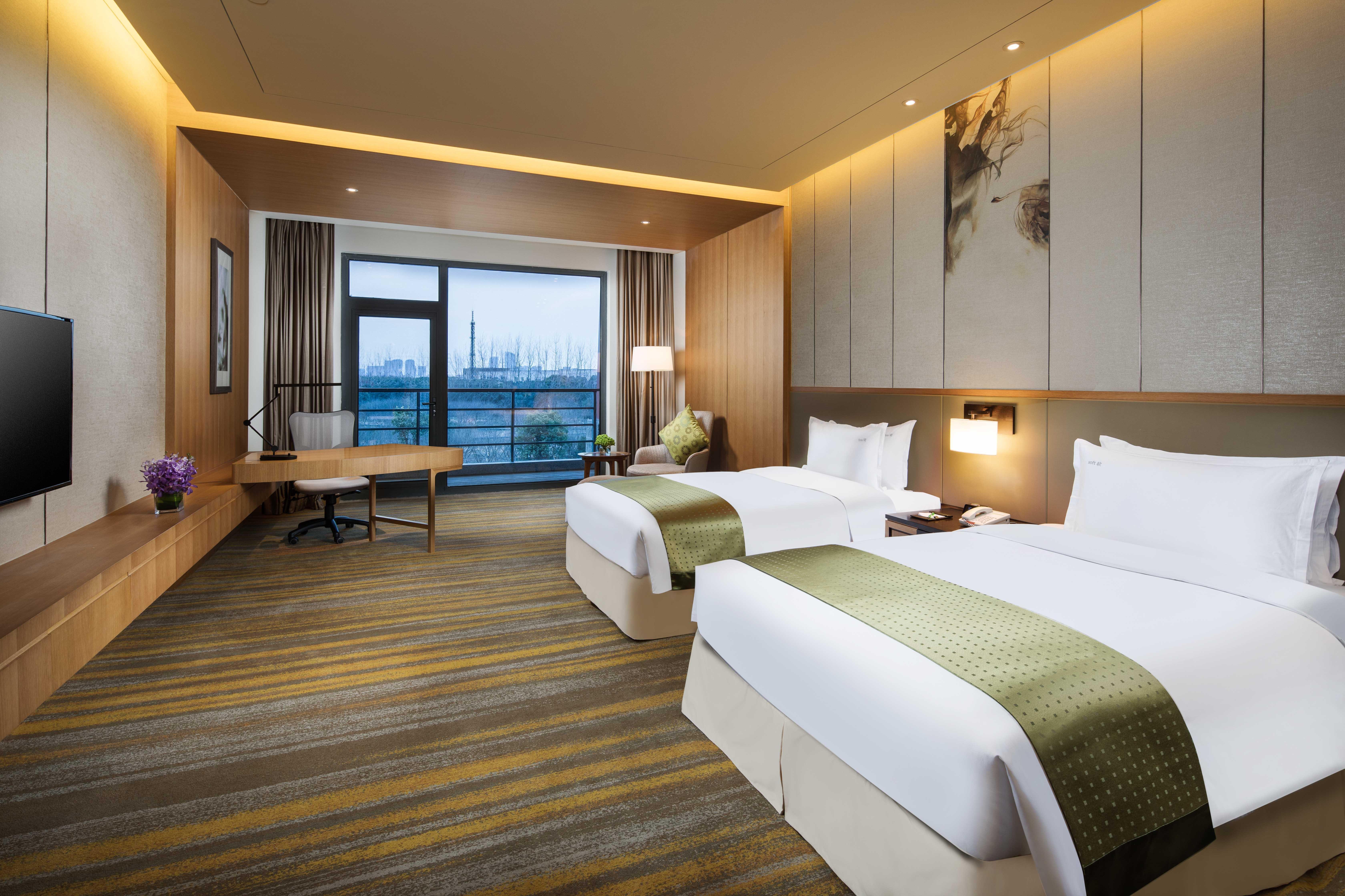 Holiday Inn Kunshan Huaqiao By Ihg Exterior photo