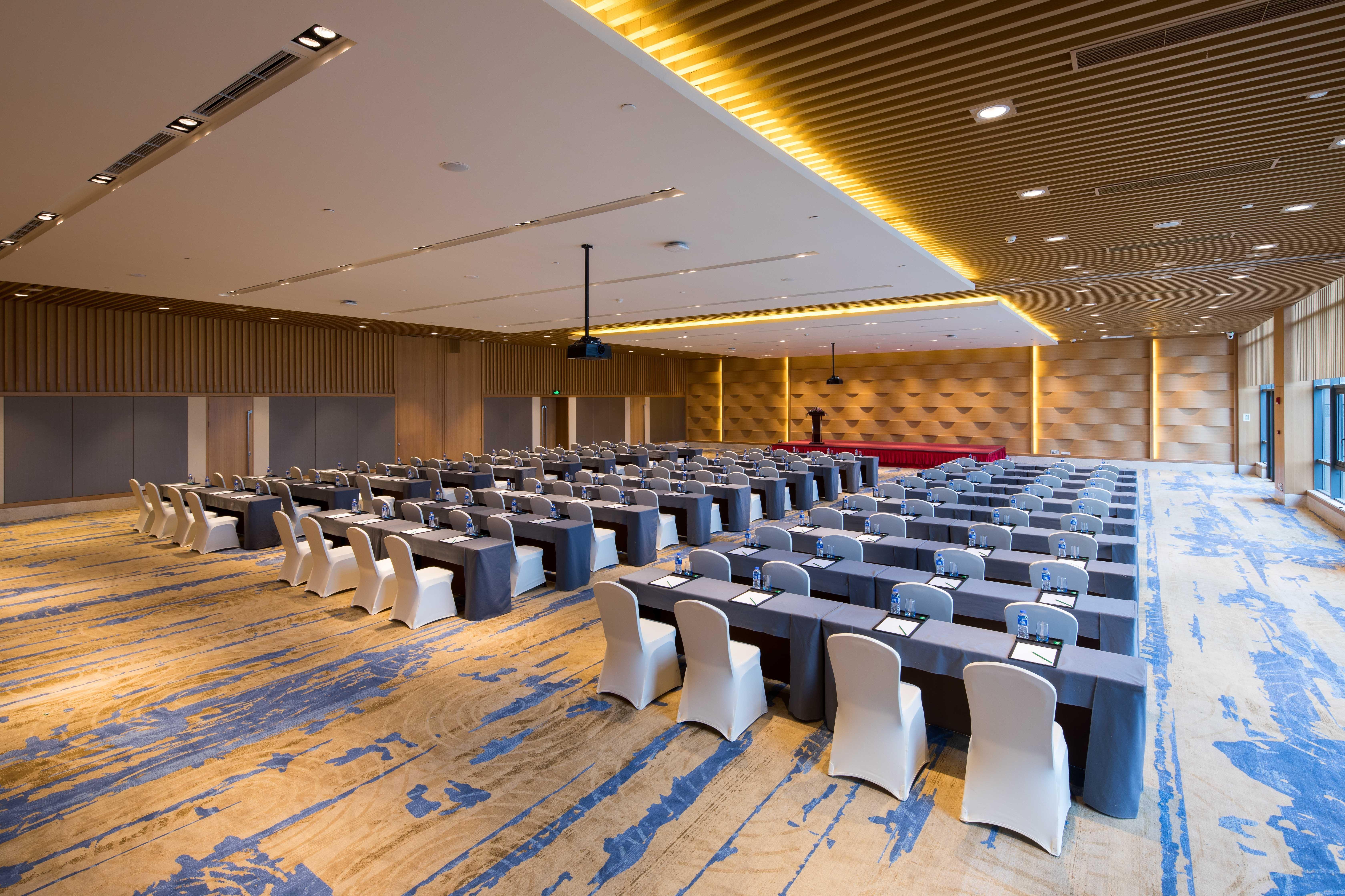 Holiday Inn Kunshan Huaqiao By Ihg Exterior photo